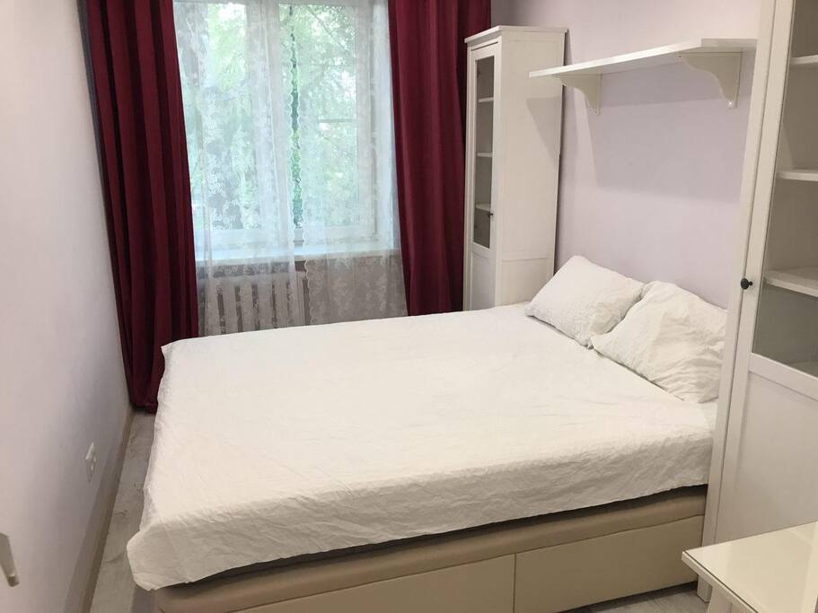 bedroom1