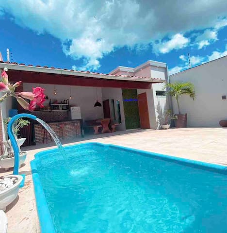 Fabulous, comfortable house, swimming pool and gourmet area