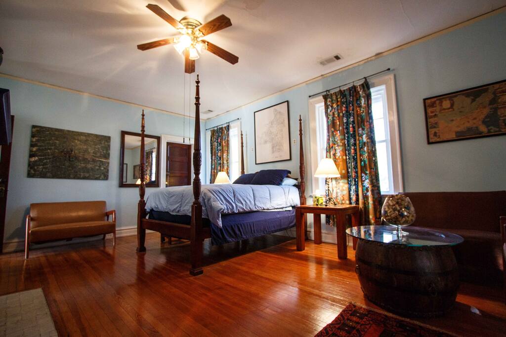 Bedroom 1 and sitting area