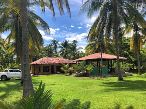 Private ranch with A/C in Playa El Espino. ElCocal