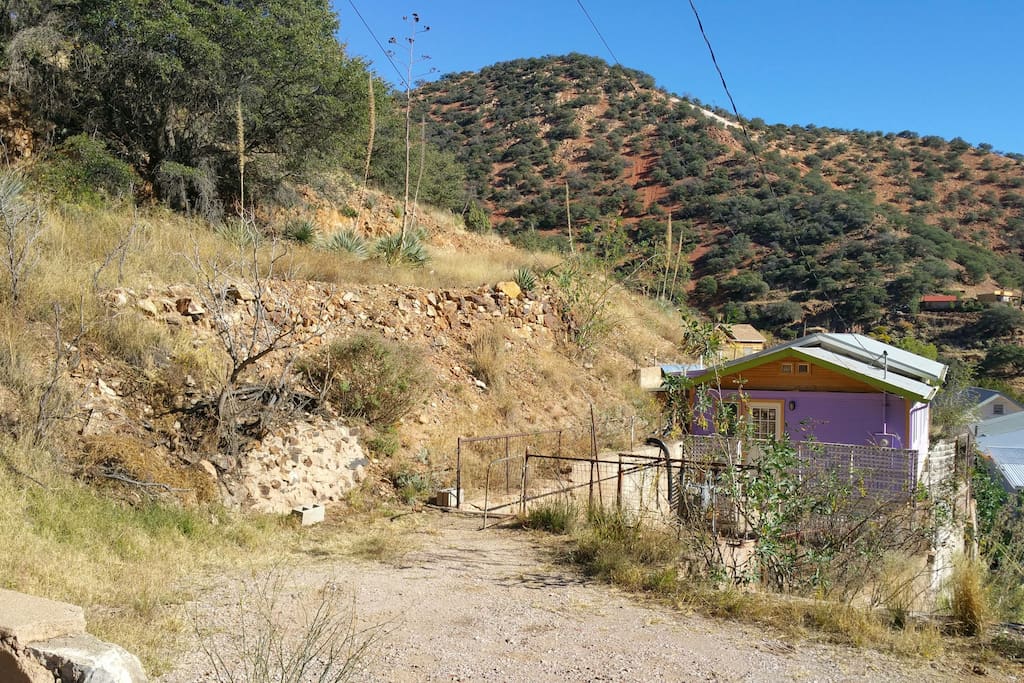 Private parking. Only four steps down to house (very rare for Old Bisbee)!