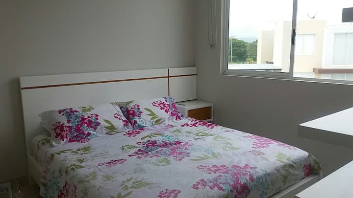 Alcoba 3 Floor 2 - Queen size bed
