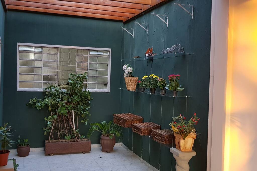 pergolado com jardim
