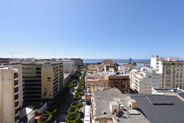 Penthouse with Dream Terrace on Paseo de Almeria