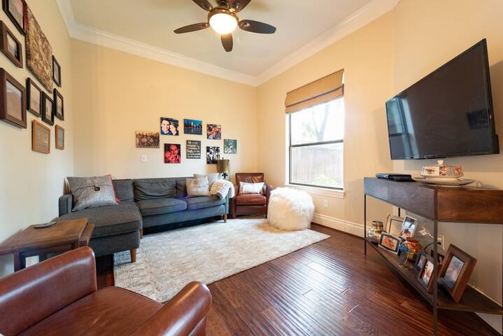 Private Home in the Heart of Austin gallery image 4