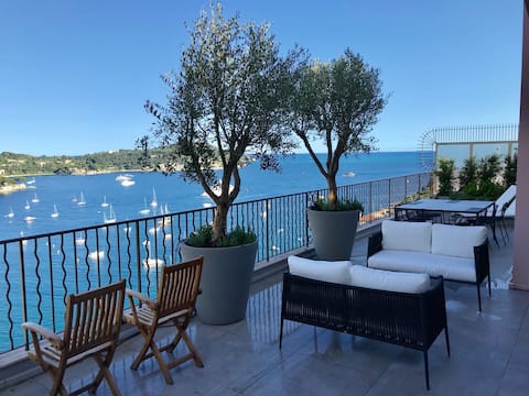 Charming Apartment 2