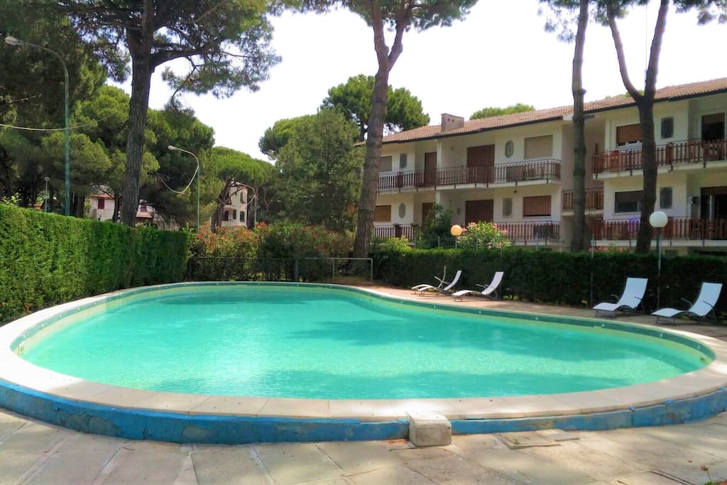 Piscina del residence