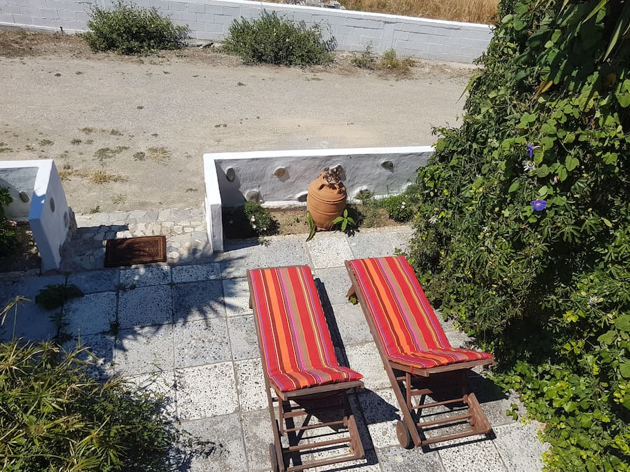 Front terrace