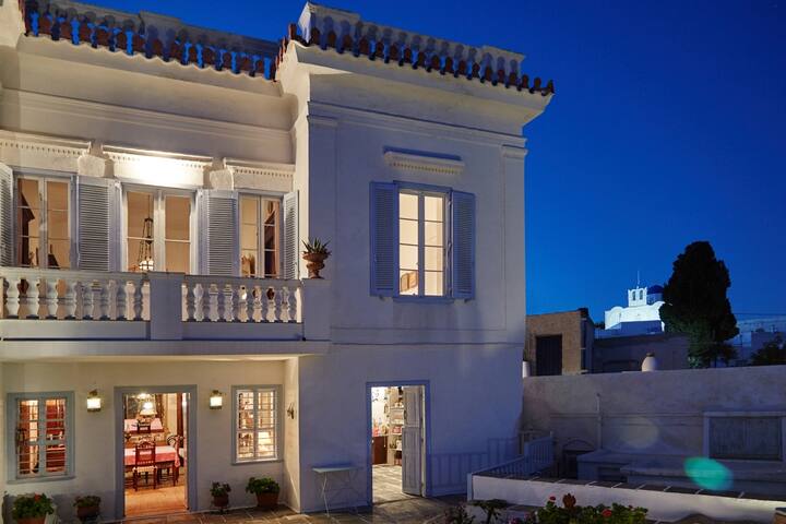 Psacharopoulos house gallery image 3