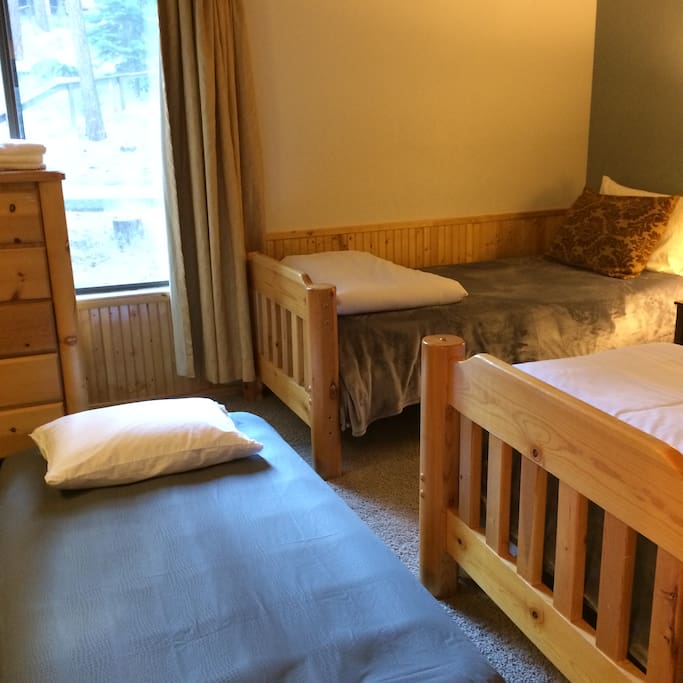 $50 for additional person on Airbed in the same room (Bedroom 1)