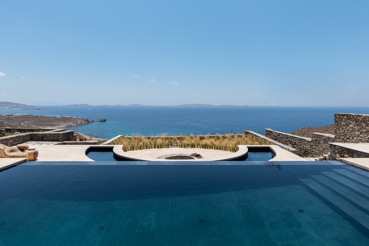 Louis Vuitton  MLV - Mykonos Luxury Villas