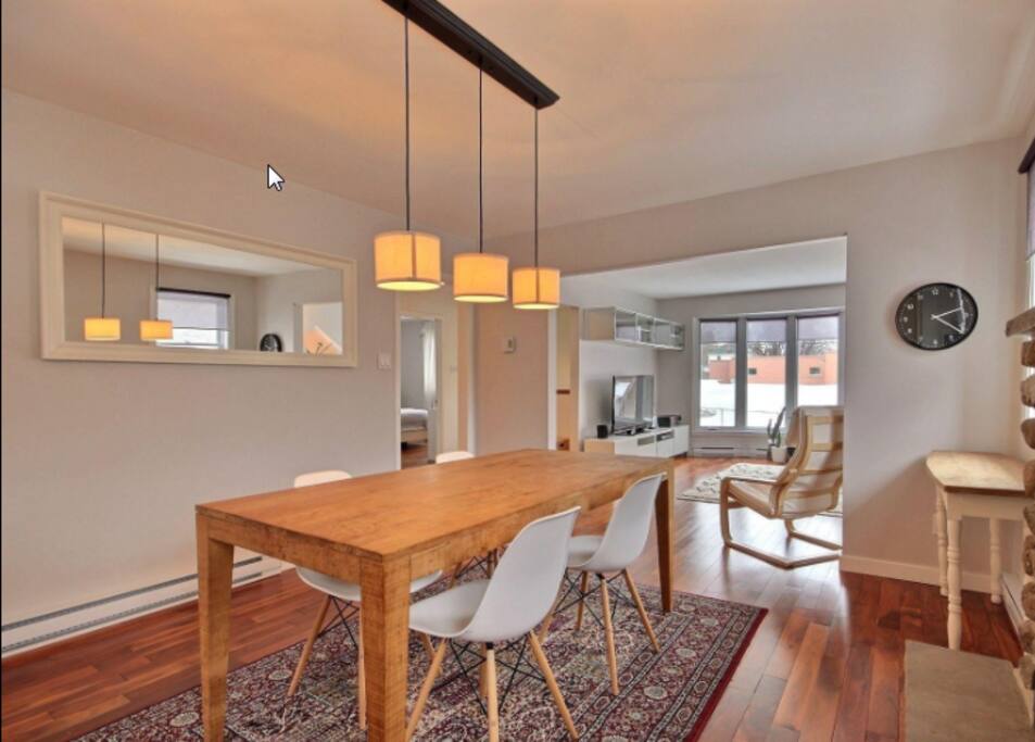 Dining room - main floor