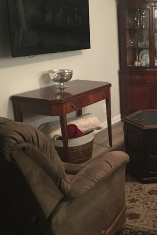 Suite in updated townhome