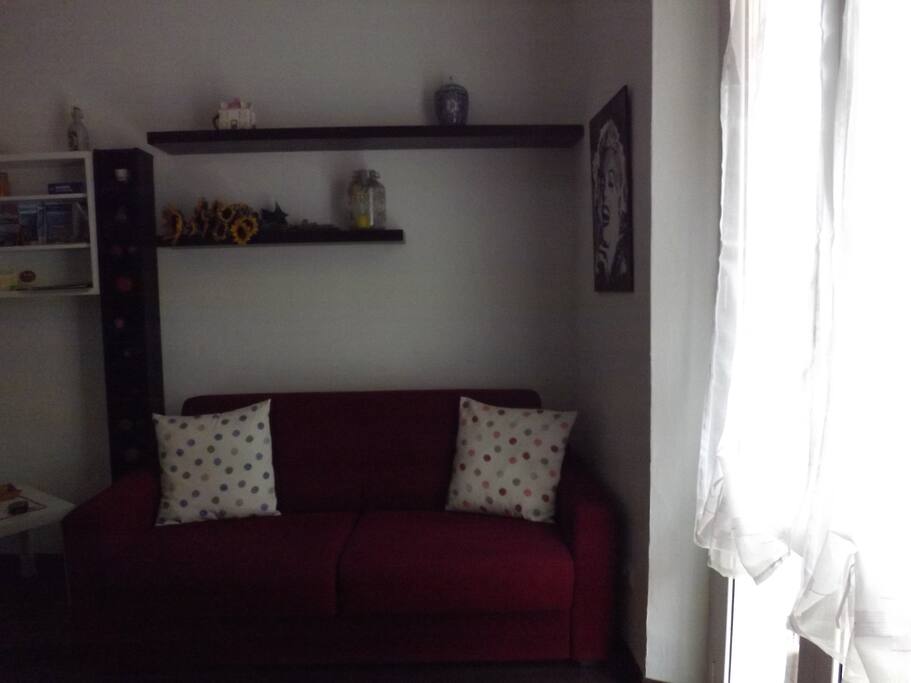 Divano letto una piazza (Sofa bed)