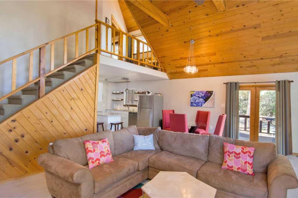 Relaxation - Settle into the comfortable living room furniture, make plans for the day, and enjoy spending time with friends and