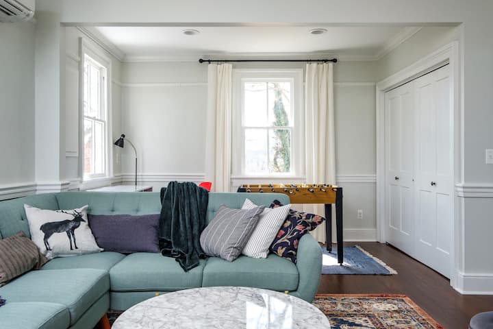 * Award-winning Renovation * Ideal Location * - Staunton, VA