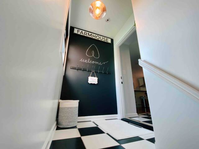 Taste the Culture of the Ironbound gallery image 2