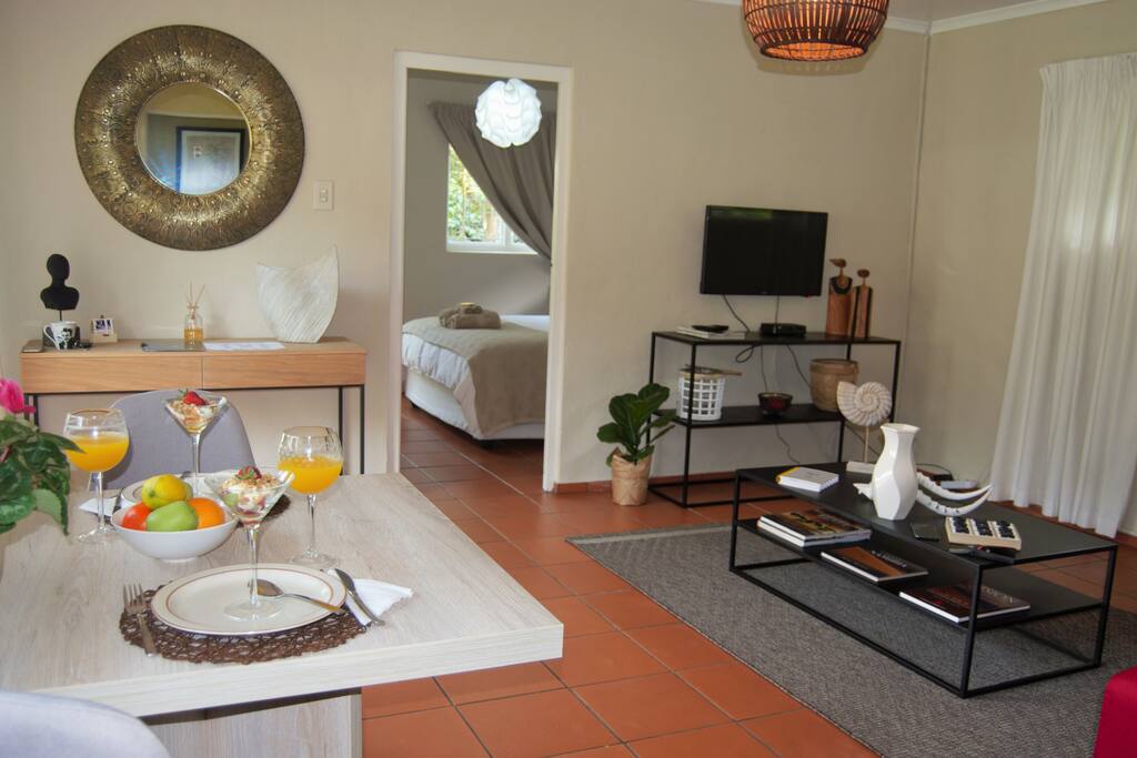 Open plan Spacious Living Area