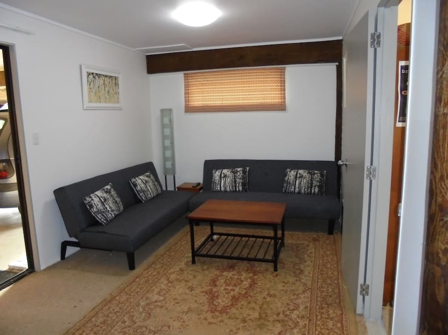 Woongedeelte met sofas