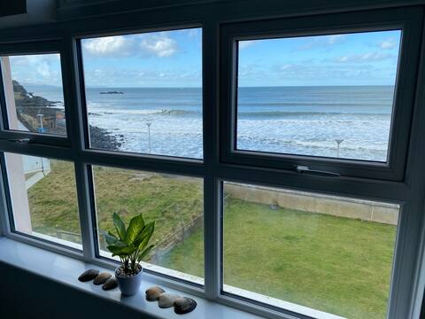 Island Dhu View - Seaside Penthouse in Portrush