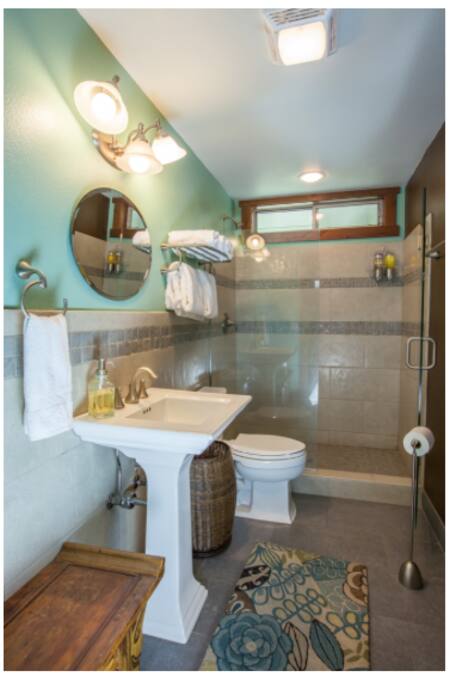 Conveniently located just down the hall are the Women's and Men's washrooms. Always clean and stocked with every travelers essentials.