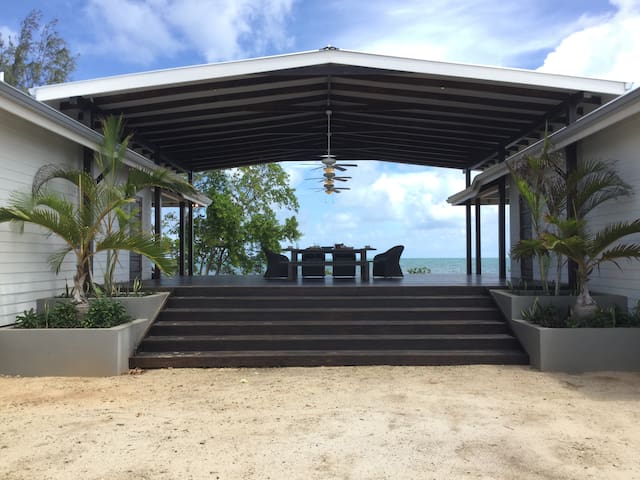 Beach Cabanas * Sleeps 4 * in Plantation gallery image 2