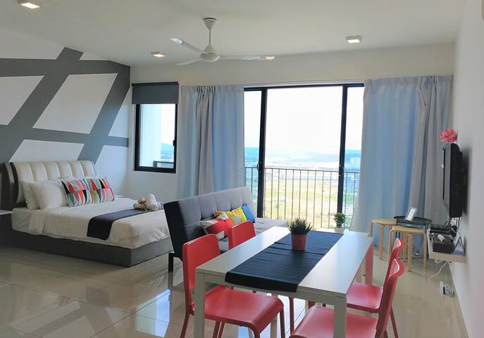 Comfy Room 3 @Trefoil Setia Alam