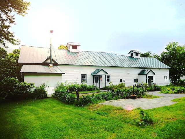 Airbnb Jericho Vacation Rentals Places To Stay Vermont