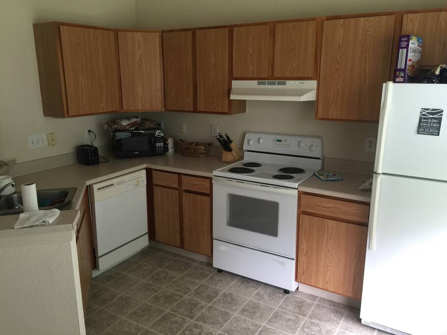 Kitchen with vaulted ceiling