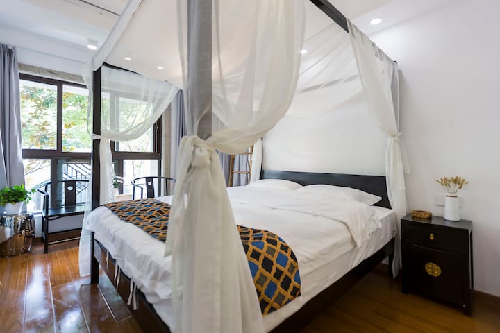 Chinese Style Queen Size bed Room, PVG pick up