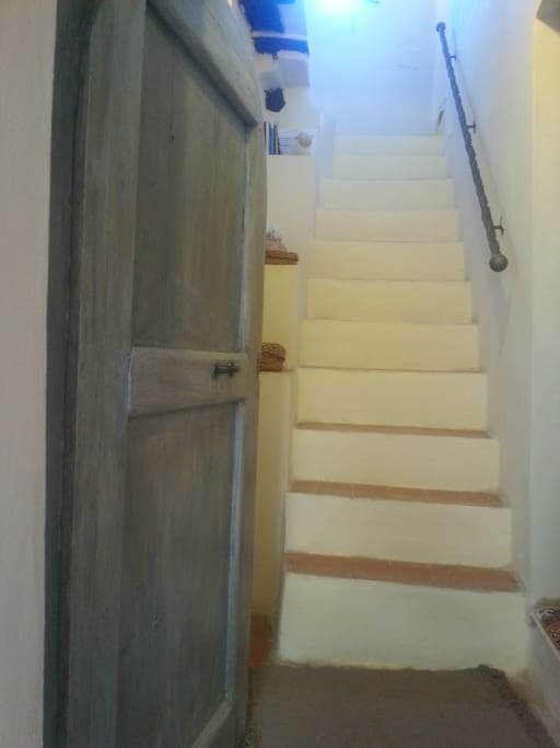 scala interna
stairs