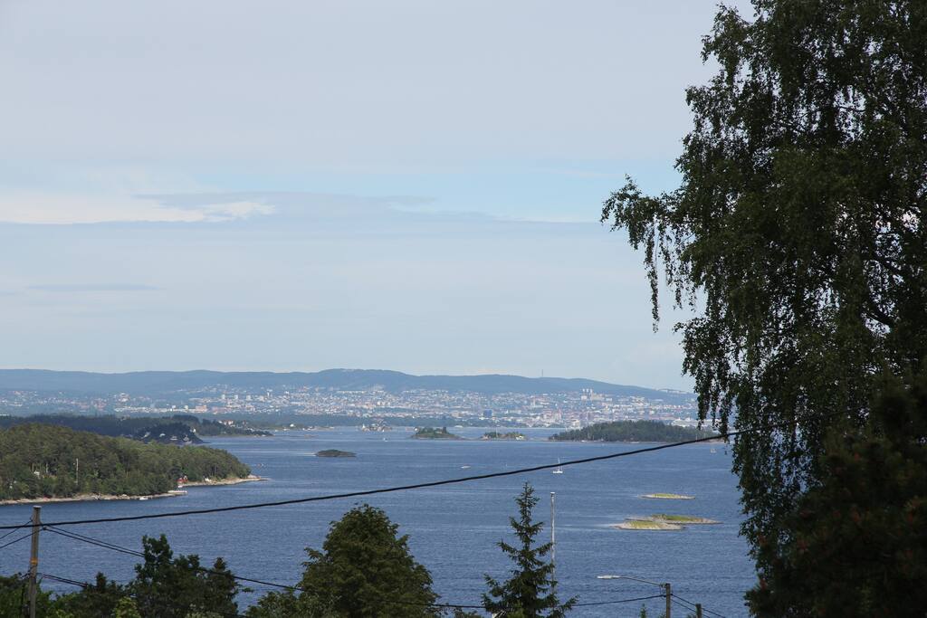 Utsikt fra soverommet.