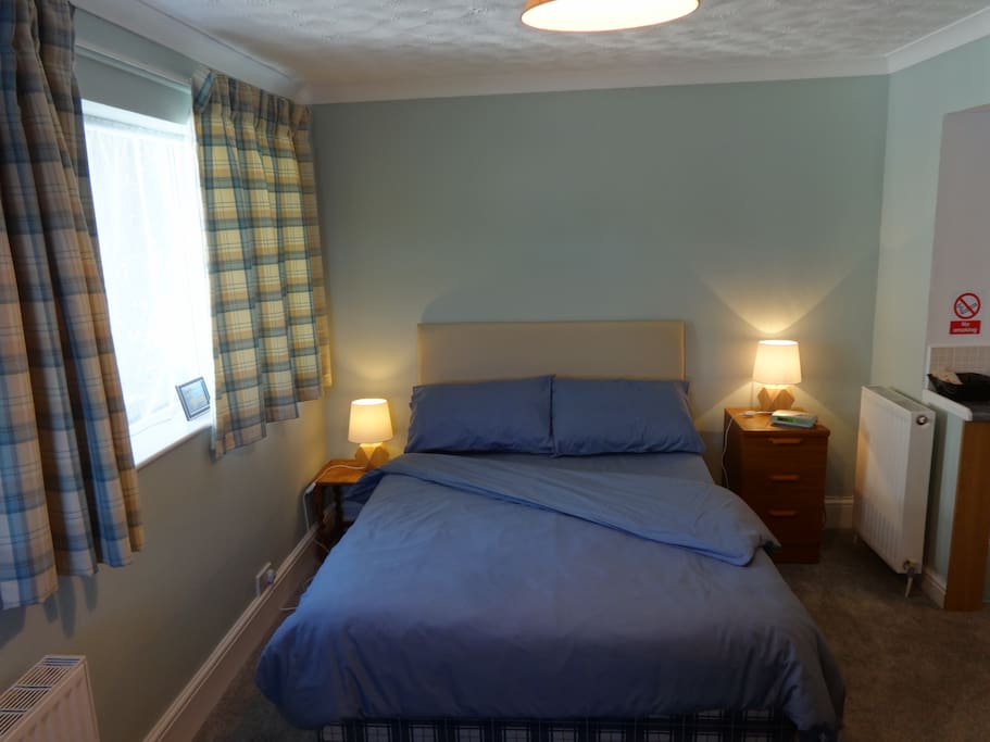 Double Bed