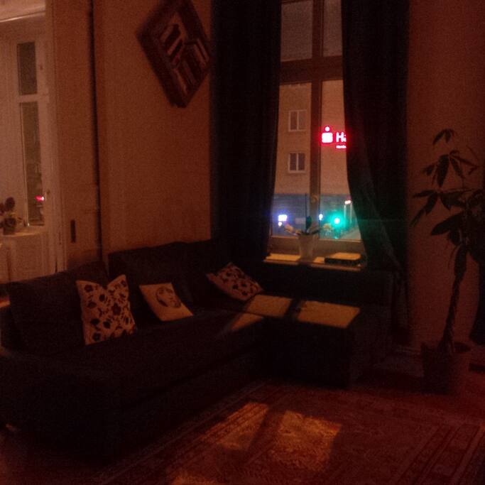 Dein Wohnzimmer (mit ausziehbarem Sofa)