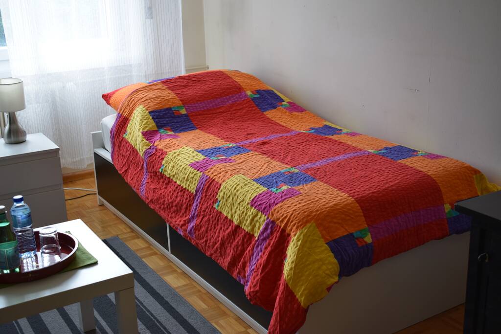 Bed 90x200 cm