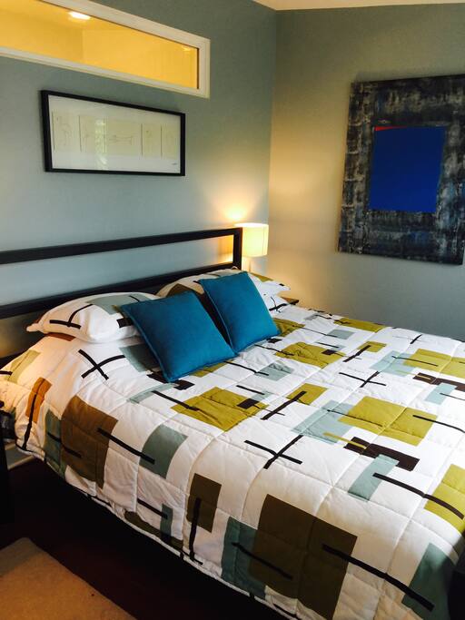 Bedroom Pic 2