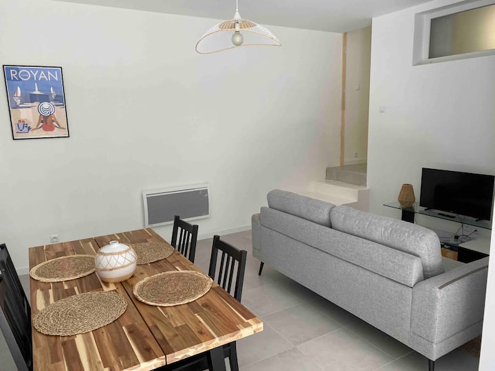 Charmante Petite Maison De Vacances Proche Océan ! - Meschers-sur-Gironde