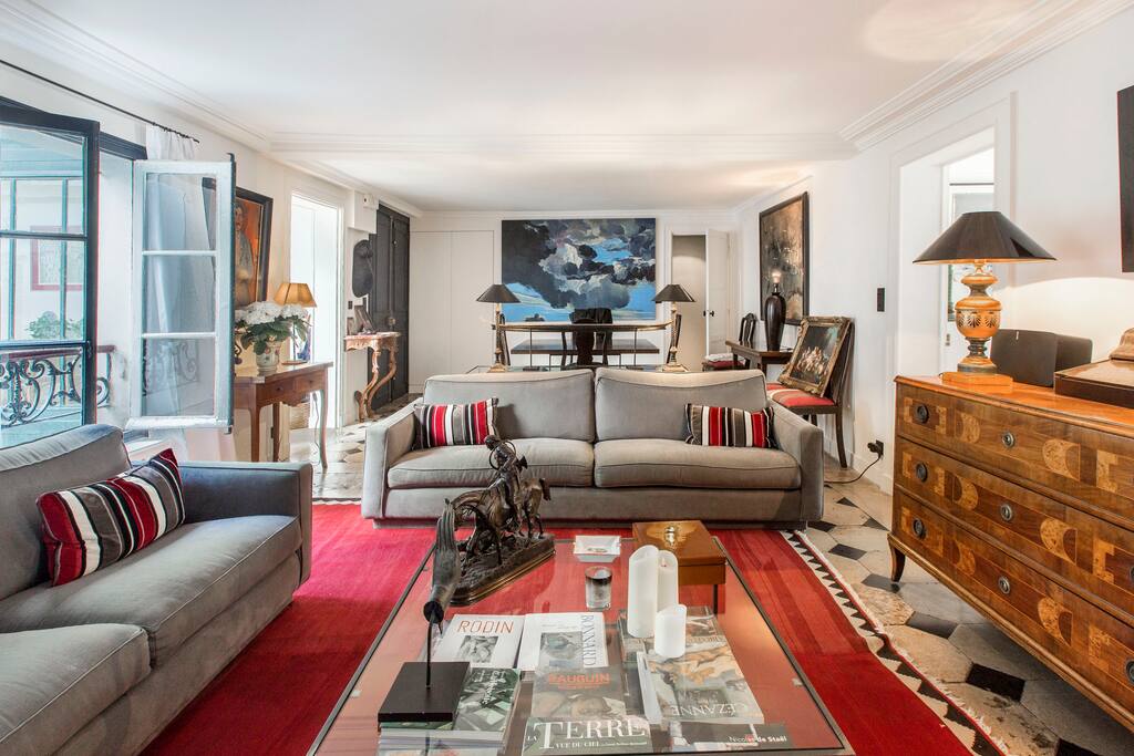 Beautiful Typical Parisian Apartment in the 7th ...