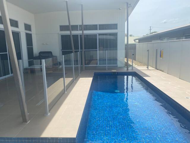 Luxury beach house gallery image 5