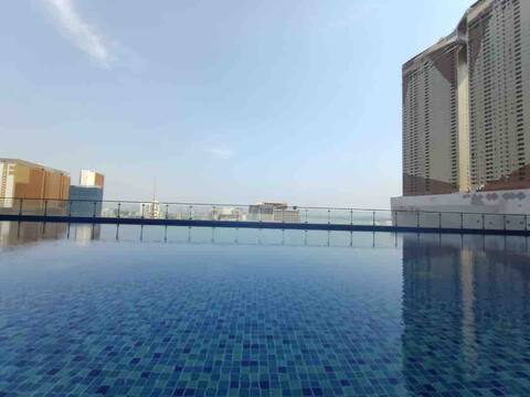 1BR Service Apartment Spacious (City View)