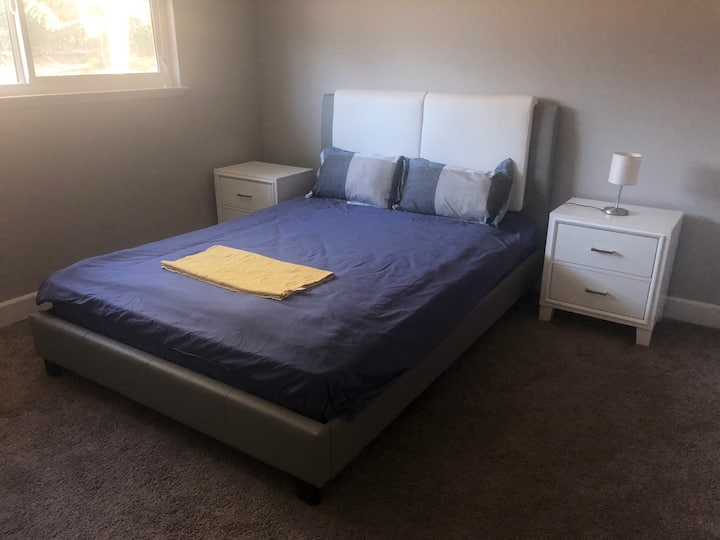 Queen Bed Room With New Accommodation A - Chino, CA