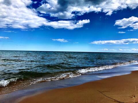 Coastal Breeze · Steps to Sandy Lake Huron
