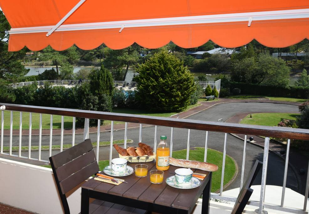 terrace avec store