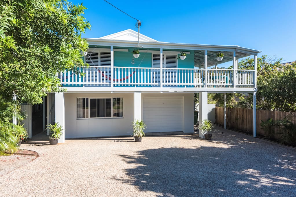 Tropical style beach house in the heart of Peregian Beach village