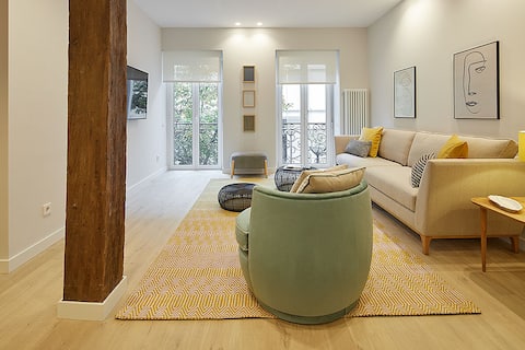 Marcial SUITE Central, Modern and NEW