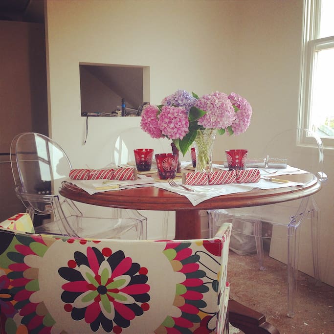 We like modern design that works and gives a home style.