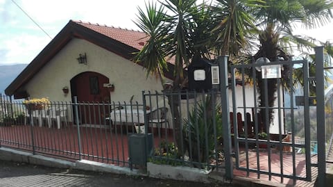 casa  annarita  (codice CITRA 010053-LT-0015)