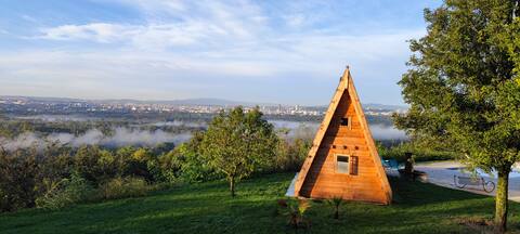 Tipi, great views Lyon, swimming pool balneo