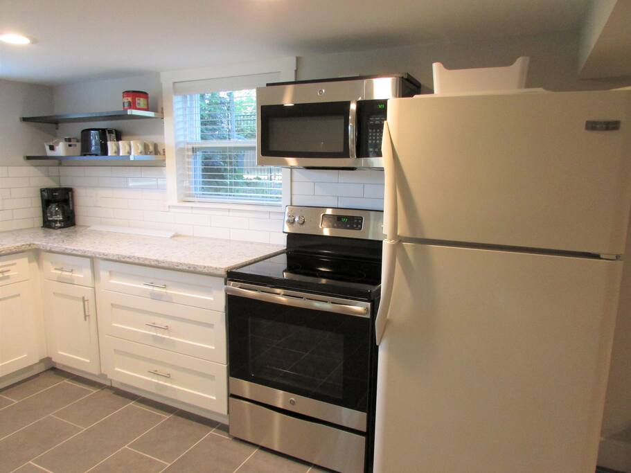 Well Stocked Full Kitchen