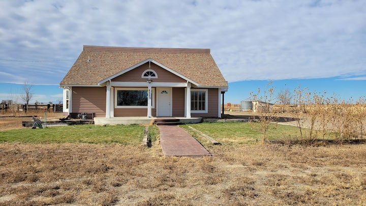 Sweetest getaway in Sugar City Colorado! — primary photo